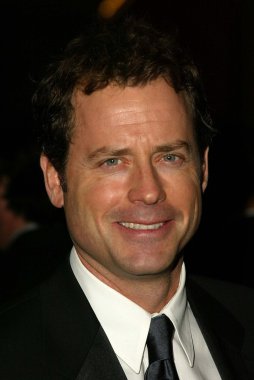 Greg Kinnear