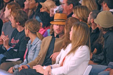 David spade ve amanda peet