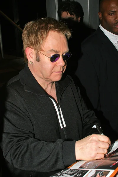 Elton John on Larry King Live — Stock Photo, Image