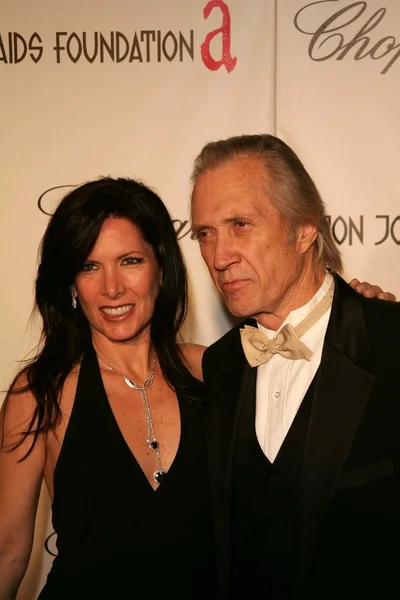 Annie bierman och david carradine — Stockfoto