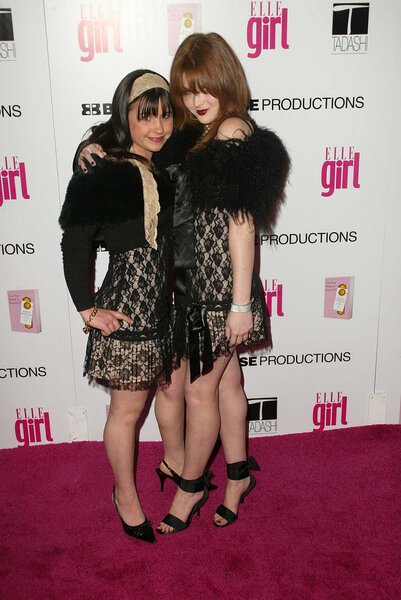 Courtney Chase and Renee Olstead