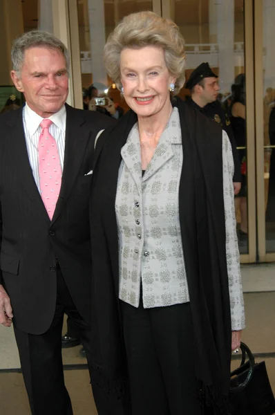 Ted Hartley e Dina Merrill — Foto Stock