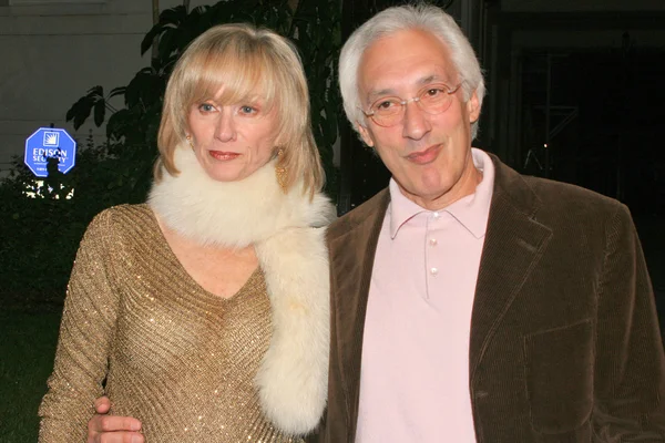 Steven Bochco and his wife Dayna — Stock Photo, Image