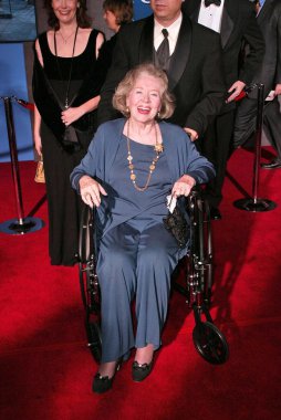 Glynis Johns