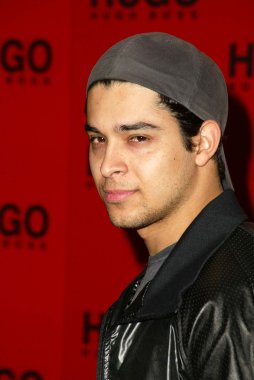 hugo boss Sonbahar Kış 2005 bash