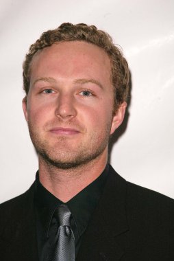 Devon Gummersall