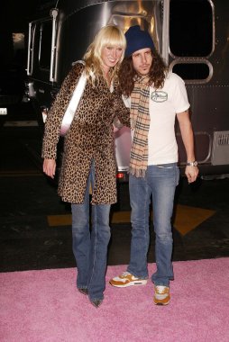 Kimberly stewart ve cisco adler