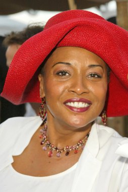 Jenifer Lewis