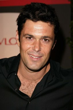 Carlos bernard