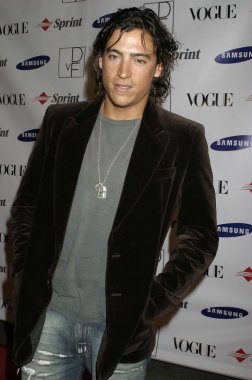 Andrew Keegan