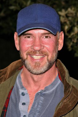 Mitch Pileggi
