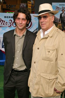 Elliot gould ve oğlu sam