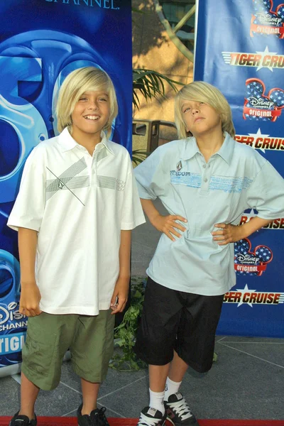 Dylan ve cole sprouse — Stok fotoğraf