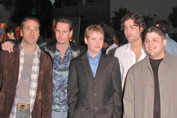 Jeremy Piven, Doug Ellin, Kevin Dillon, Kevin Connolly, Adrian Grenier and Jerry Ferrara — Stock Photo, Image