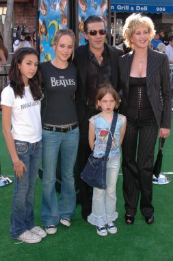 Antonio banderas, melanie griffith ve aile