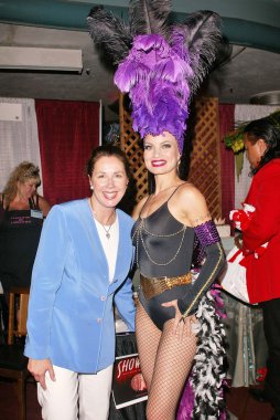 karla ross ve rena riffel