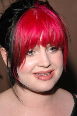 Kelly osbourne