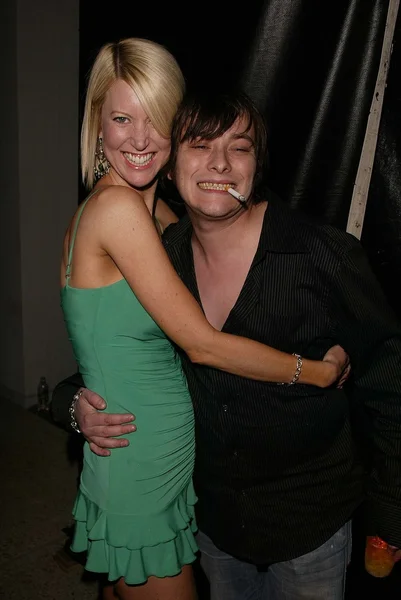 Linda rheinsch en edward furlong — Stockfoto