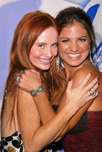 Phoebe Price and Bridgetta Tomarchio — Stock Photo, Image