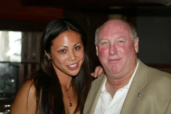 Cheryl Tsai and Phil Brock — Stock Photo, Image