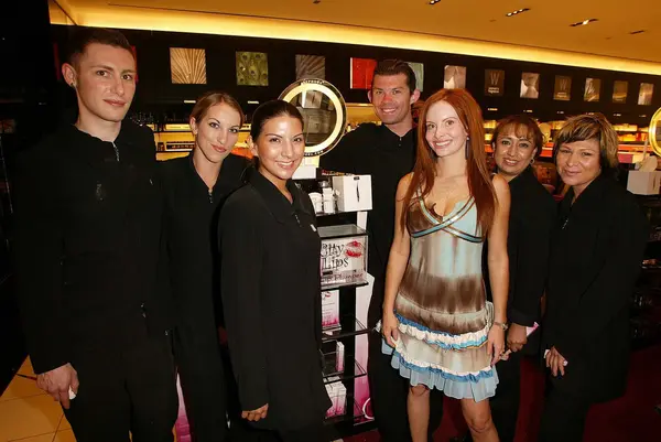 El equipo Sephora y Phoebe Price — Foto de Stock