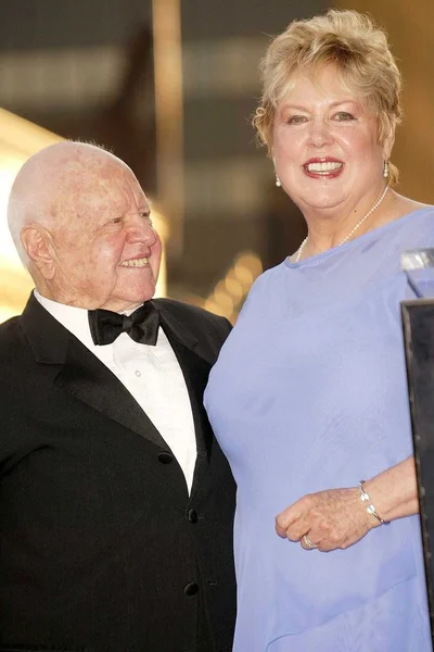 Jan และ Mickey Rooney Star ในฮอลลีวูด Walk of Fame — ภาพถ่ายสต็อก