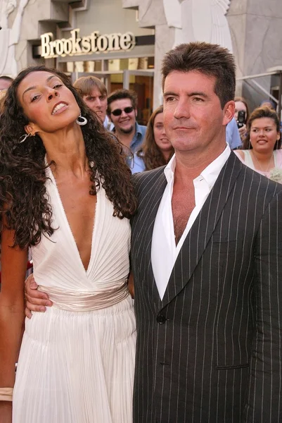 シーモア ・ テリーとサイモン cowell します。 — ストック写真