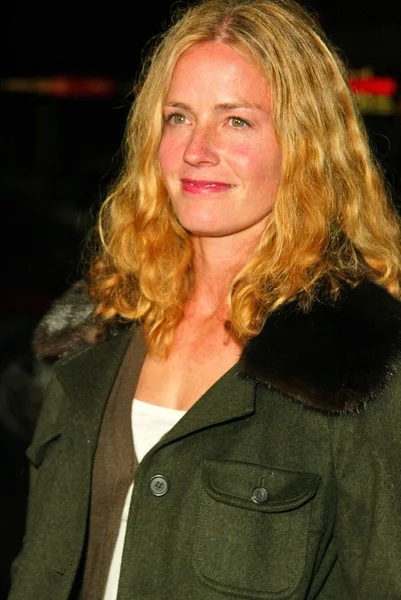 Elisabeth Shue Ordförande — Stockfoto