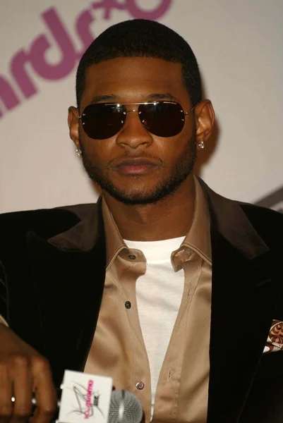 Usher. —  Fotos de Stock