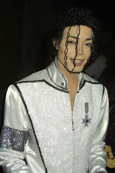 Ernest valentino, bir michael jackson taklitçi