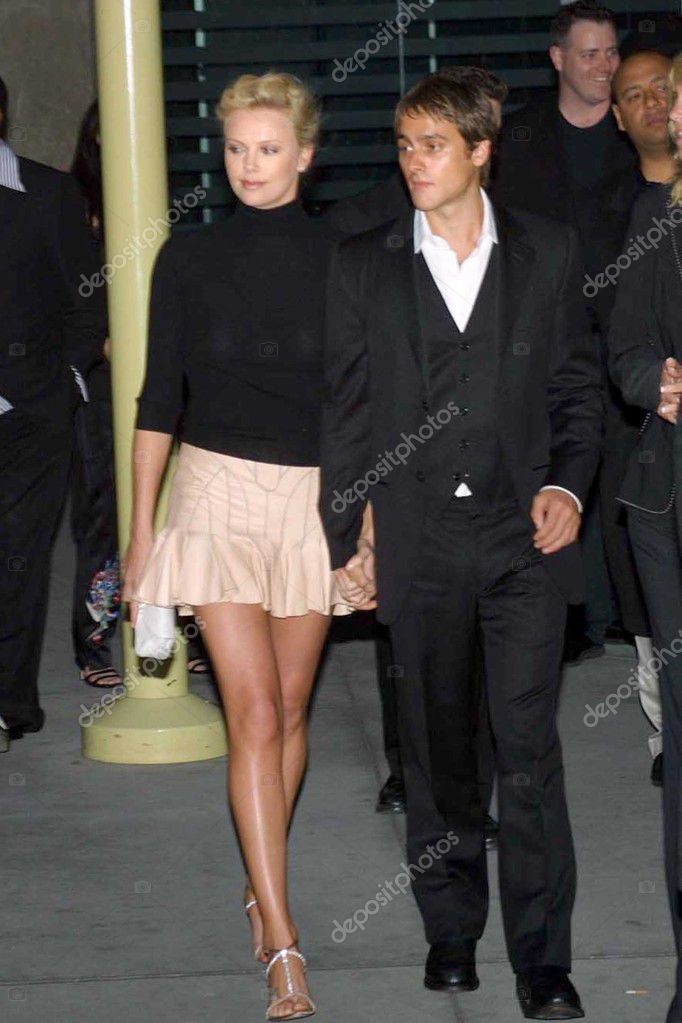 Шарлиз Терон и Стюарт Таунсенд Стоковое редакционное