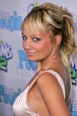Nicole Richie
