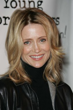 Kelly Rowan