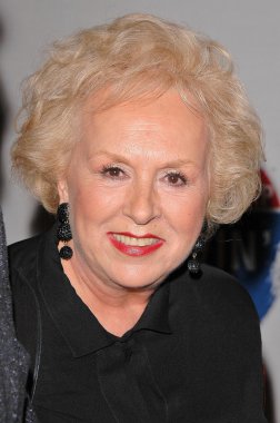 Doris Roberts