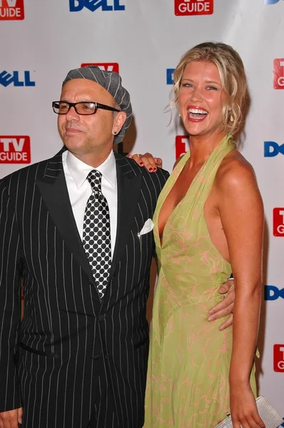 Joe Pantoliano et Sarah Lancaster — Photo