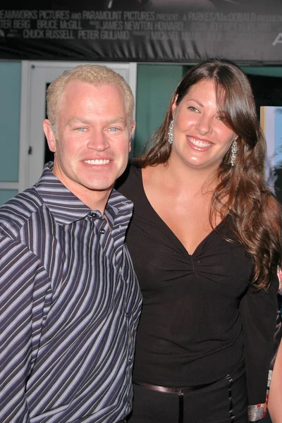 Neal McDonough and his wife Ruve — Stock Photo, Image
