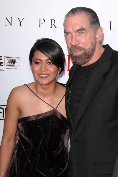 Parminder Nagra y John Paul DeJoria — Foto de Stock