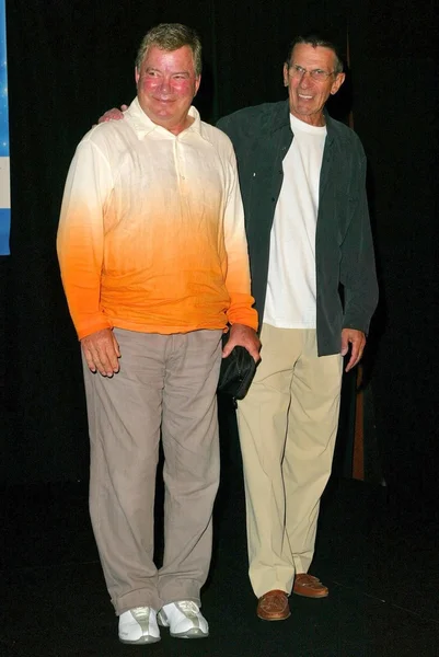 William Shatner and Leonard Nimoy — Stock Photo, Image