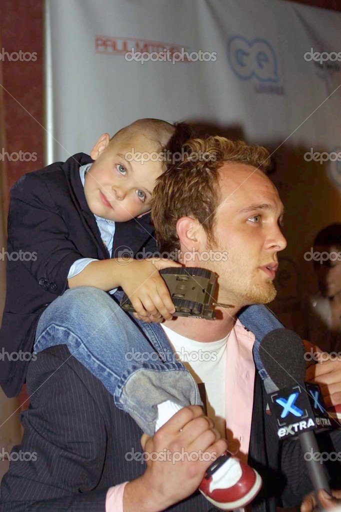 Ethan Embry e suo figlio Cogeian.