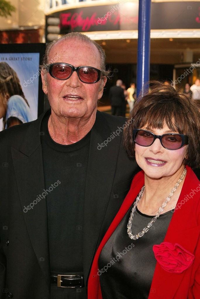 James Garner and wife Lois Stock Editorial Photo © s_bukley 17249673