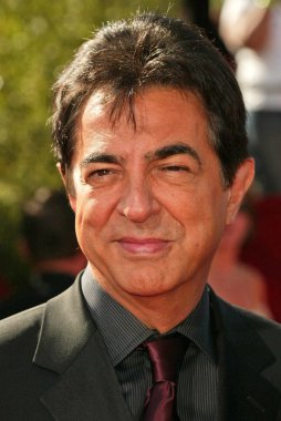 Joe Mantegna
