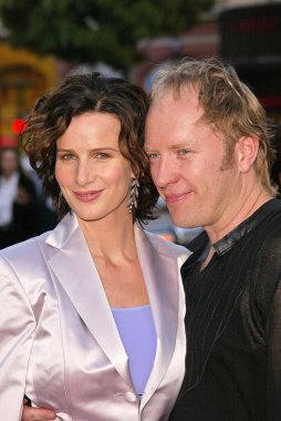 Rachel griffiths ve kocası andrew taylor