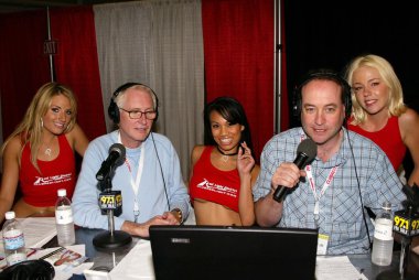 Teagan presley, douglas steckler, lucy Tay, tim conway Jr ve missy monroe
