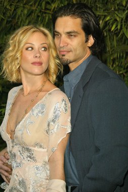 Christina applegate ve johnathon schaech