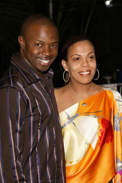 Sean patrick thomas och aonika — Stockfoto