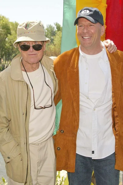 Paul newman och bruce willis — Stockfoto