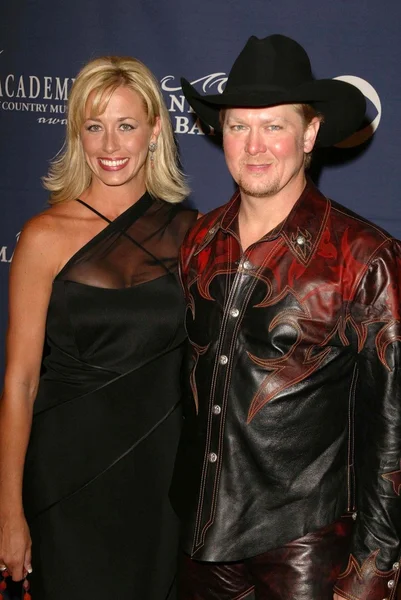 Tracy Lawrence and wife Becca — Stock Photo, Image