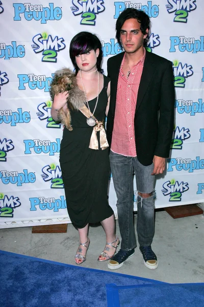 Kelly Osbourne y su novio Michael — Foto de Stock