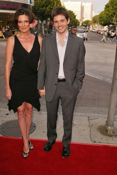 James Marsden e esposa Lisa — Fotografia de Stock