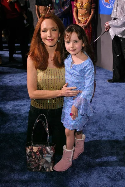 Amy yasbeck ve kızı stella — Stok fotoğraf